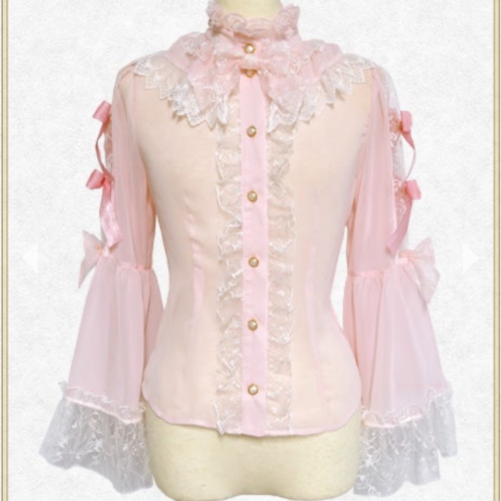 2022 BabySSB “Le Bouquet de la Croix Blouse,” F